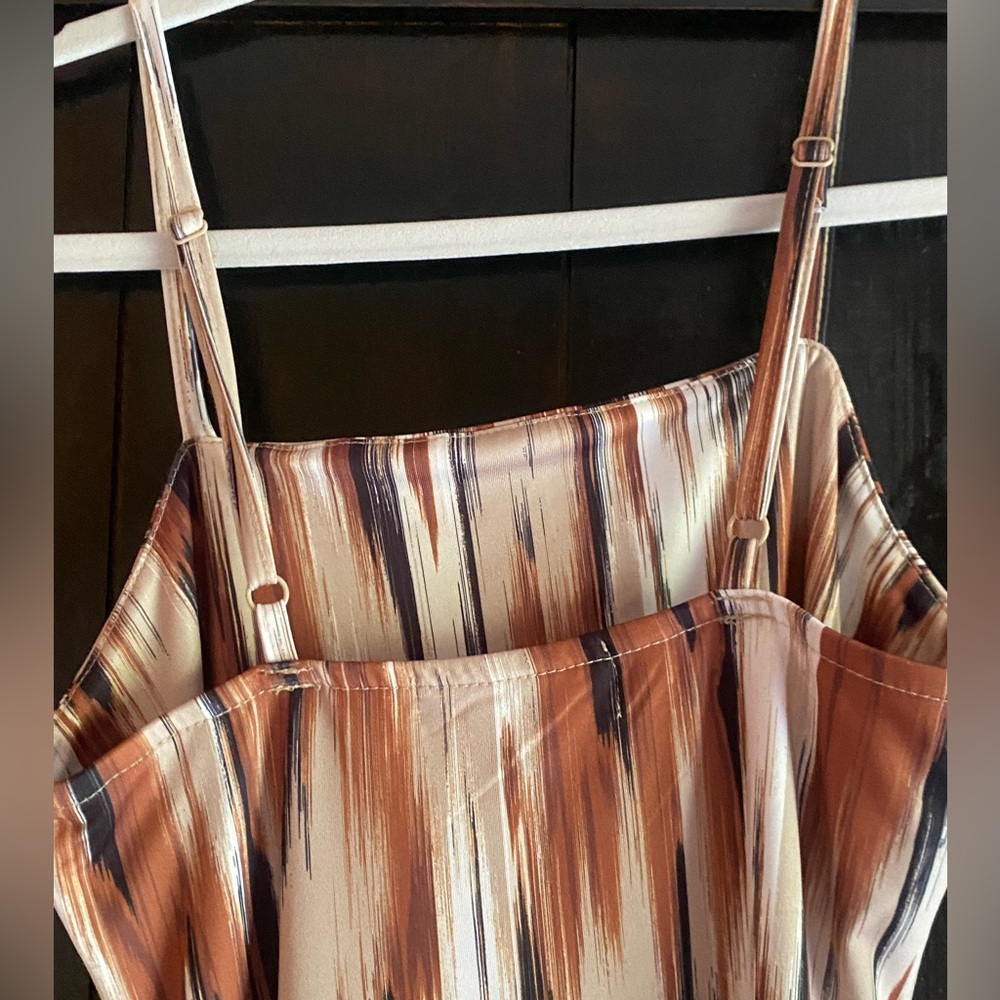 NWT Ruched dress - Picture 5 of 7